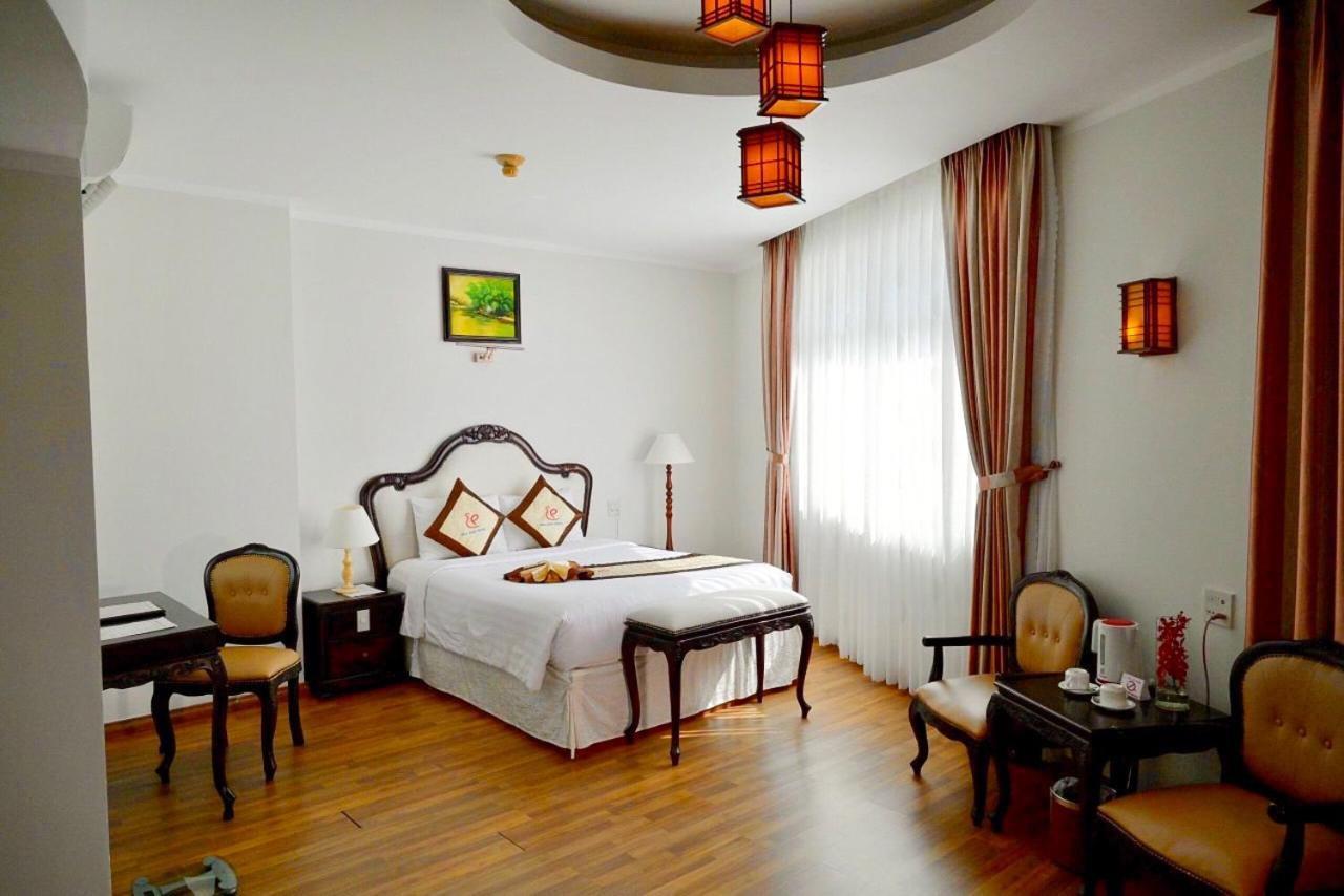 Hoa Binh 1 Hotel Long Xuyên Exterior foto