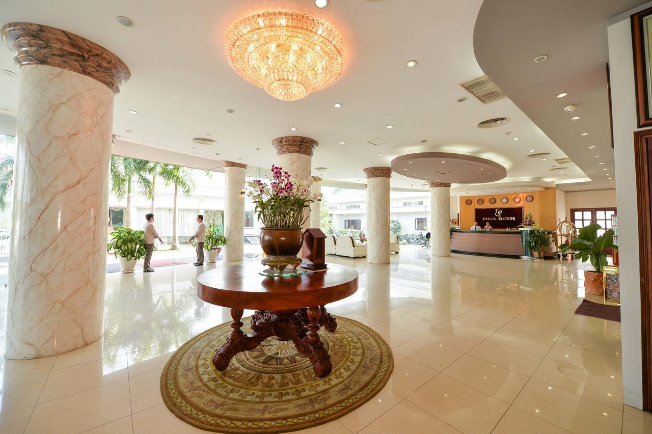 Hoa Binh 1 Hotel Long Xuyên Exterior foto